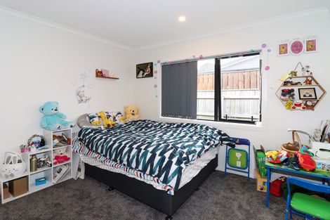 Photo of property in 4 Devon Lane, Carterton, 5713