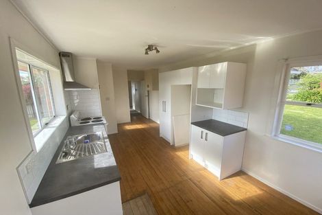 Photo of property in 10 Thompson Terrace, Manurewa, Auckland, 2102