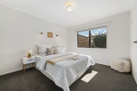 Photo of property in 1 Pandora Place, Welcome Bay, Tauranga, 3112