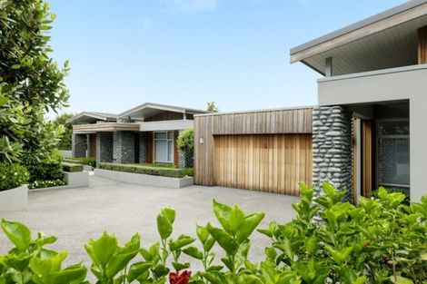 Photo of property in 61 Omokoroa Road, Omokoroa, 3114