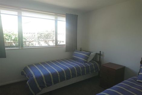 Photo of property in 2 Ragan Lane, Wanaka, 9305