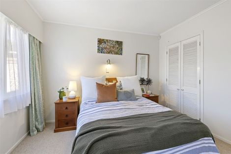 Photo of property in 1-20/27 Whites Line West, Woburn, Lower Hutt, 5010