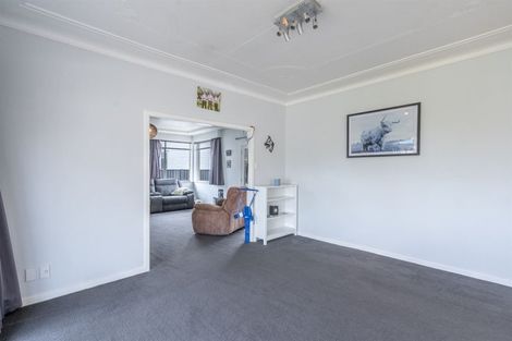 Photo of property in 19 Milton Street, Gore, 9710