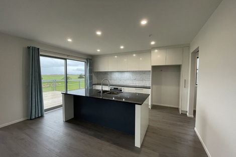 Photo of property in 64 Pelorus Avenue, Poraiti, Napier, 4112