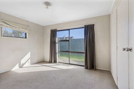 Photo of property in 2/9 Edmund Hillary Avenue, Papakura, 2110