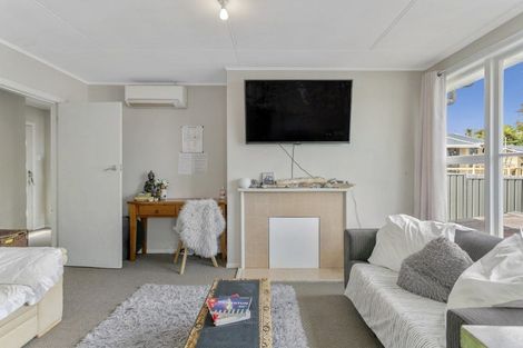 Photo of property in 43a Hinekura Avenue, Taupo, 3330