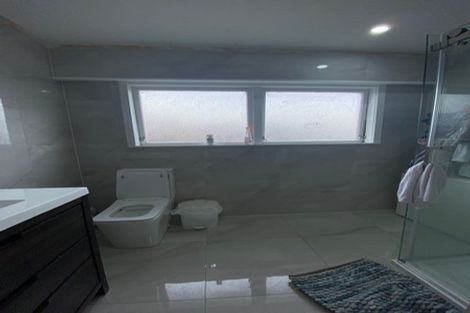 Photo of property in 430 Great South Road, Opaheke, Papakura, 2113