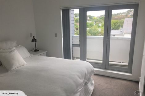 Photo of property in 12 Agra Crescent, Khandallah, Wellington, 6035