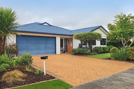 Photo of property in 3 Knightsbridge Place, Taradale, Napier, 4112