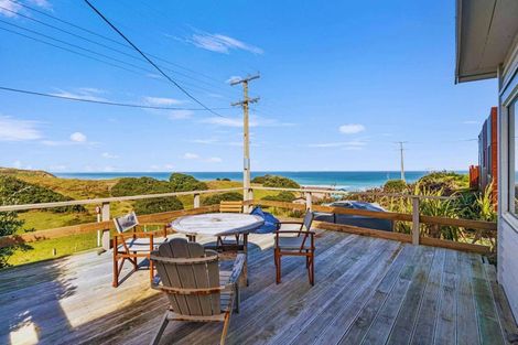 Photo of property in 616 Aranga Coast Road, Aranga, 0376