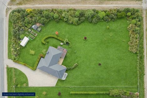 Photo of property in 1 Jack Young Place, Albert Town, Wanaka, 9305