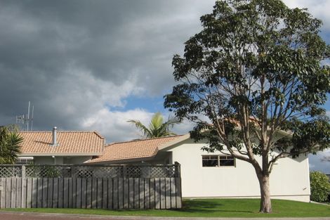 Photo of property in 14 Cloverlea Walk, Welcome Bay, Tauranga, 3112