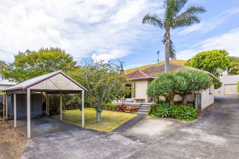 Photo of property in 25 Gollan Road, Mount Wellington, Auckland, 1072