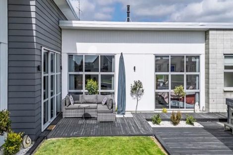 Photo of property in 21 Torbay Avenue, Huntingdon, Ashburton, 7774