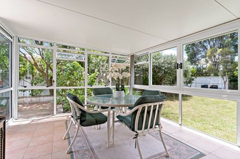 Photo of property in 8 Sorrel Crescent, Bucklands Beach, Auckland, 2012