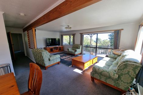 Photo of property in 30 Stanton Crescent, Karoro, Greymouth, 7805