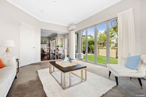 Photo of property in 7a Watea Road, Torbay, Auckland, 0630