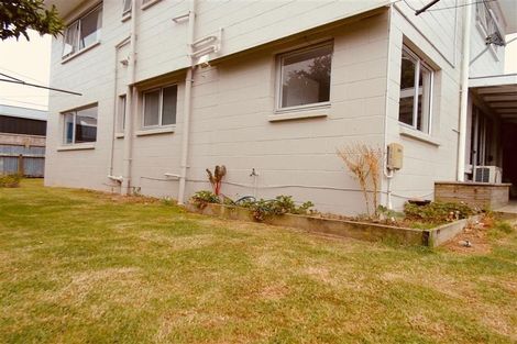 Photo of property in 71 Govett Avenue, Frankleigh Park, New Plymouth, 4310