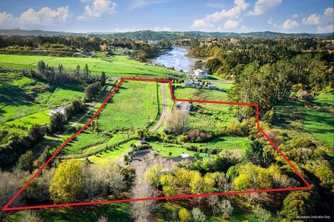 Photo of property in 238a State Highway 16, Kumeu, 0892