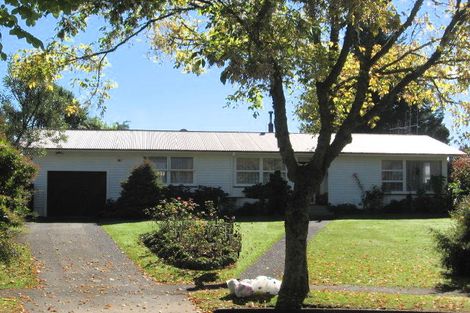 Photo of property in 2 Dunkeld Place, Tokoroa, 3420