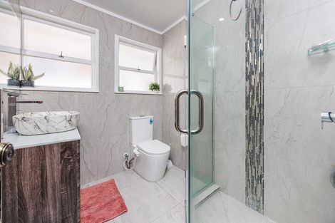 Photo of property in 14 Angelo Avenue, Howick, Auckland, 2014