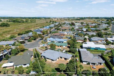 Photo of property in 37 Aldona Place, Fairview Downs, Hamilton, 3214