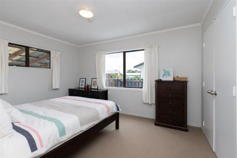 Photo of property in 43 Garland Drive, St Andrews, Hamilton, 3200