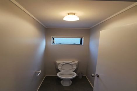 Photo of property in 2/8 Marua Road, Ellerslie, Auckland, 1051