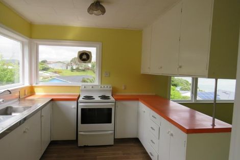 Photo of property in 4 Inlet View, Titahi Bay, Porirua, 5022