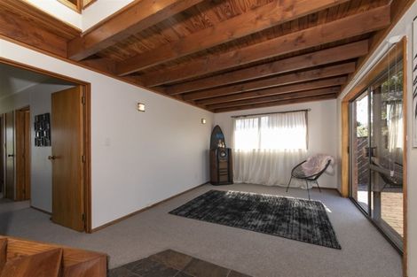 Photo of property in 57 Marellen Drive, Red Beach, 0932