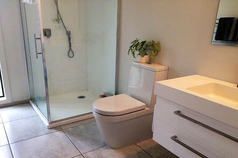 Photo of property in 9 Centre Crescent, Wanaka, 9305