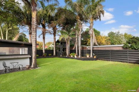 Photo of property in 6 Koromiko Place, Waiuku, 2123