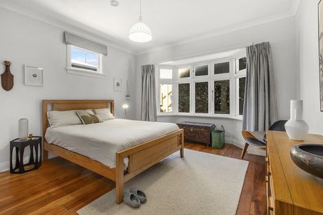 Photo of property in 3 Endeavour Street, Lyall Bay, Wellington, 6022