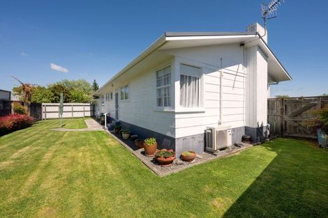 Photo of property in 25 Browning Crescent, Owhata, Rotorua, 3010
