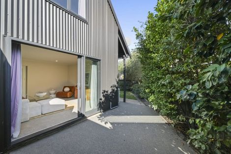 Photo of property in 3/48 Mcfaddens Road, St Albans, Christchurch, 8052