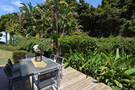 Photo of property in 60 Owhiwa Road, Parua Bay, Onerahi, 0192