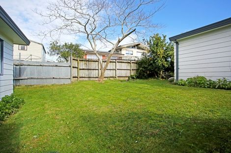 Photo of property in 73a Sandspit Road, Waiuku, 2123