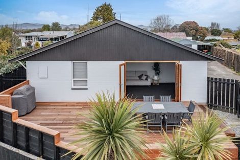 Photo of property in 1/6 Jade Place, Parklands, Christchurch, 8083