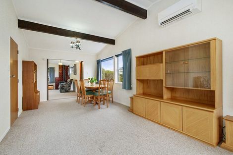 Photo of property in 32 Turriff Crescent, Tawa, Wellington, 5028