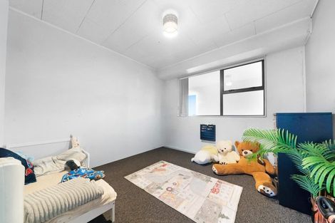 Photo of property in Oakwood Manor, 608c Massey Road, Mangere, Auckland, 2022
