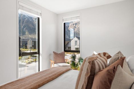 Photo of property in 39 Mulholland Drive, Jacks Point, 9371