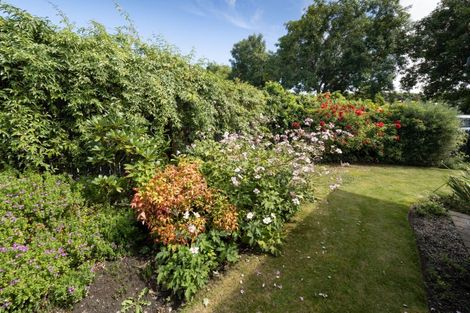 Photo of property in 21 Mona Square, Ashburton, 7700