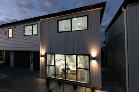 Photo of property in 90c Seymour Road, Sunnyvale, Auckland, 0612