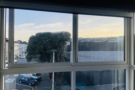 Photo of property in Ink'd, 19 Pirie Street, Mount Victoria, Wellington, 6011