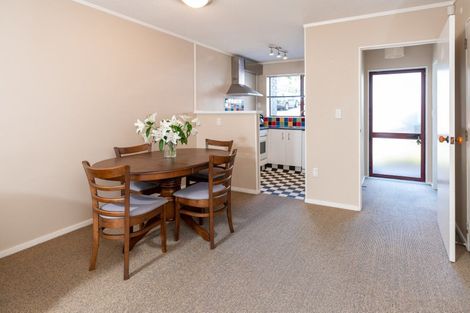 Photo of property in 5f Duke Street, Mount Victoria, Wellington, 6011