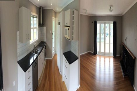 Photo of property in 54 Batchelor Street, Newlands, Wellington, 6037