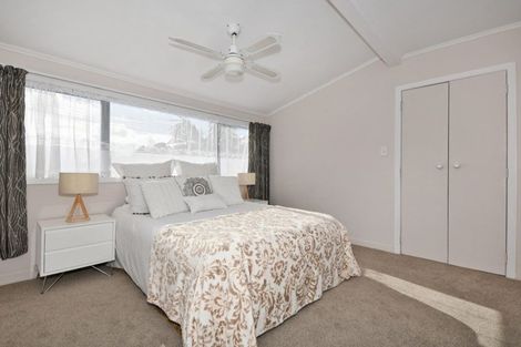 Photo of property in 102 Hatea Drive, Regent, Whangarei, 0112