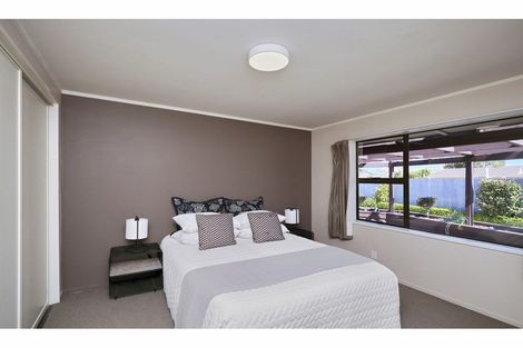 Photo of property in 12 Veitches Road, Casebrook, Christchurch, 8051