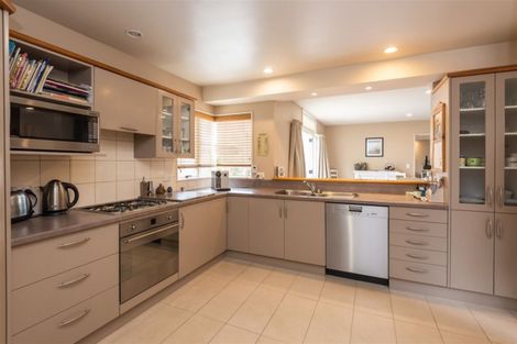 Photo of property in 43 Carlton Mill Road, Merivale, Christchurch, 8014