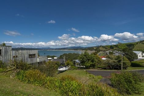 Photo of property in 19 Haddon Crescent, Whitianga, 3510
